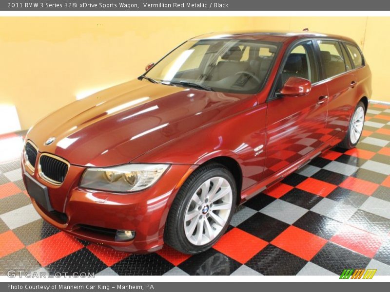Front 3/4 View of 2011 3 Series 328i xDrive Sports Wagon