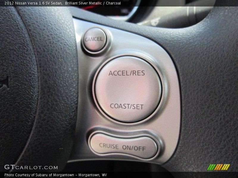 Controls of 2012 Versa 1.6 SV Sedan