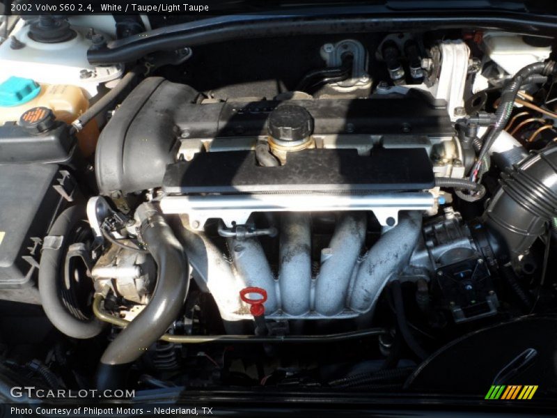 White / Taupe/Light Taupe 2002 Volvo S60 2.4