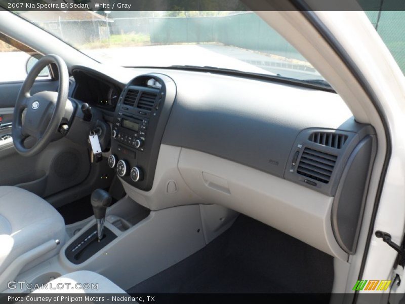 White / Gray 2007 Kia Spectra EX Sedan