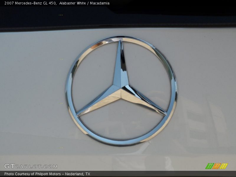 Alabaster White / Macadamia 2007 Mercedes-Benz GL 450