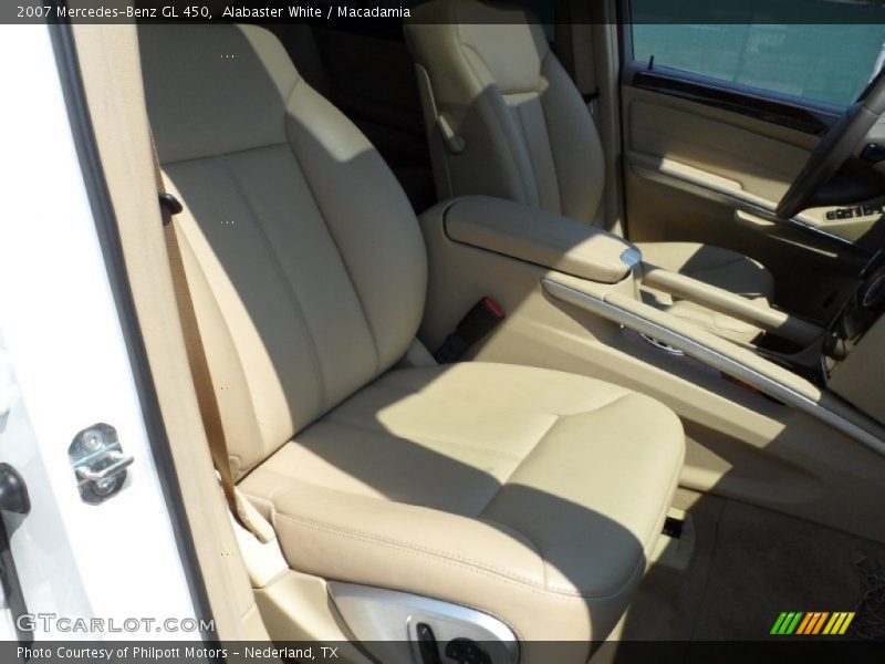 Alabaster White / Macadamia 2007 Mercedes-Benz GL 450