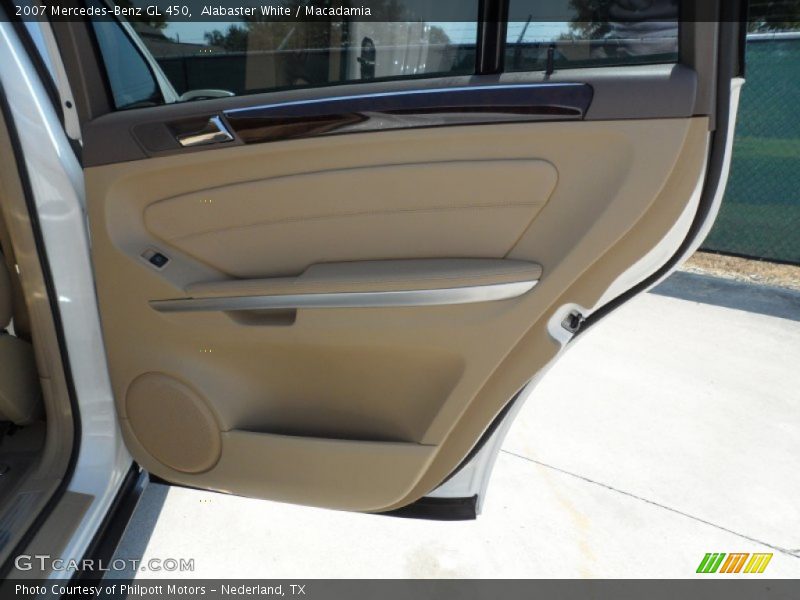 Alabaster White / Macadamia 2007 Mercedes-Benz GL 450