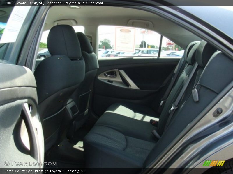 Magnetic Gray Metallic / Charcoal 2009 Toyota Camry SE
