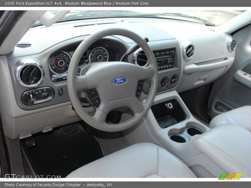 Medium Flint Grey Interior - 2005 Expedition XLT 4x4 