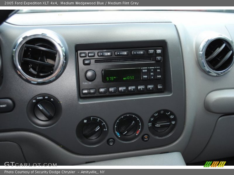Audio System of 2005 Expedition XLT 4x4