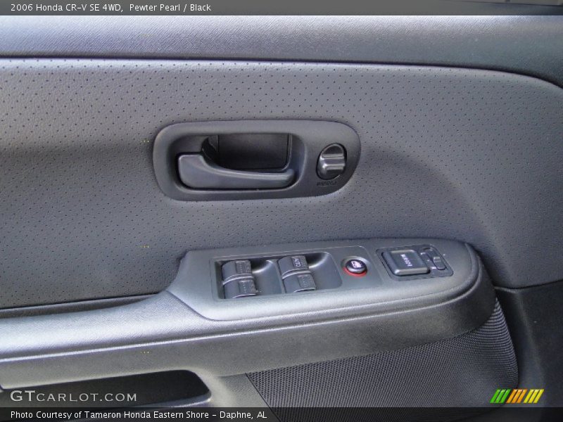 Pewter Pearl / Black 2006 Honda CR-V SE 4WD