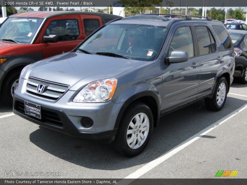 Pewter Pearl / Black 2006 Honda CR-V SE 4WD