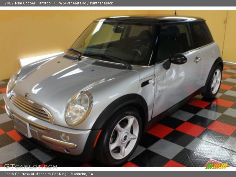 Pure Silver Metallic / Panther Black 2002 Mini Cooper Hardtop