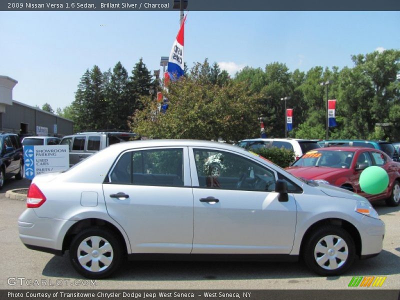 Brillant Silver / Charcoal 2009 Nissan Versa 1.6 Sedan