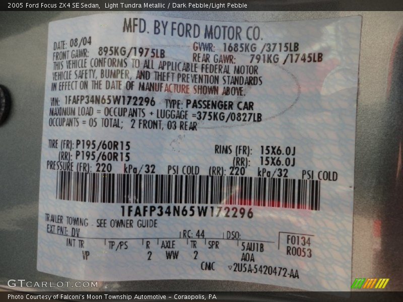 Light Tundra Metallic / Dark Pebble/Light Pebble 2005 Ford Focus ZX4 SE Sedan