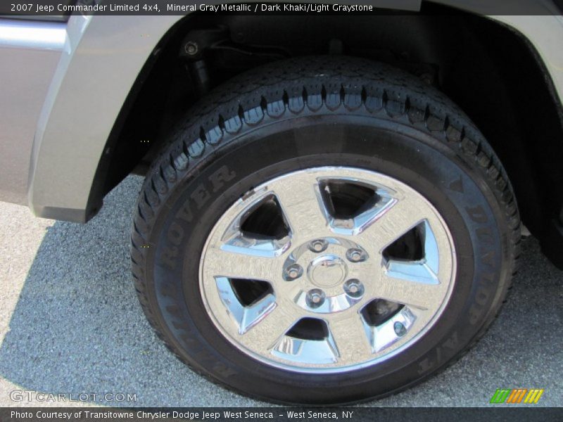 Mineral Gray Metallic / Dark Khaki/Light Graystone 2007 Jeep Commander Limited 4x4