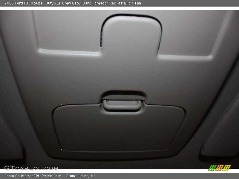 Dark Toreador Red Metallic / Tan 2005 Ford F350 Super Duty XLT Crew Cab