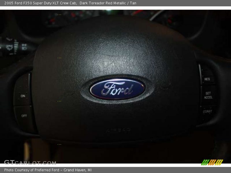 Dark Toreador Red Metallic / Tan 2005 Ford F350 Super Duty XLT Crew Cab
