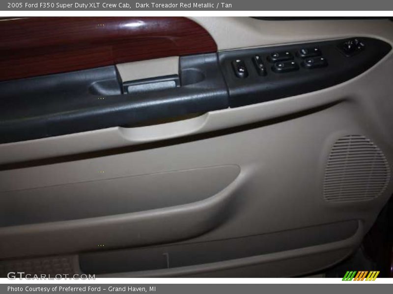 Dark Toreador Red Metallic / Tan 2005 Ford F350 Super Duty XLT Crew Cab