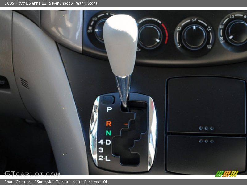 Silver Shadow Pearl / Stone 2009 Toyota Sienna LE