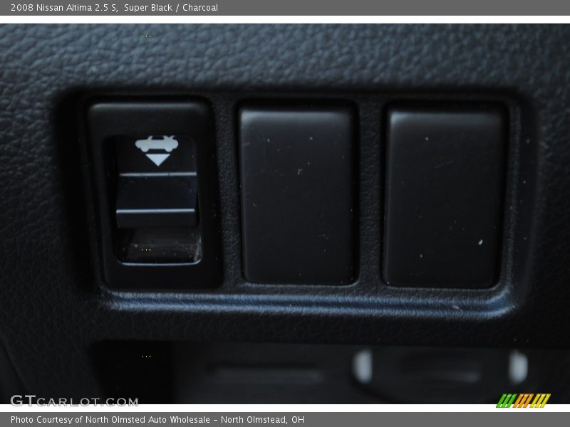 Super Black / Charcoal 2008 Nissan Altima 2.5 S