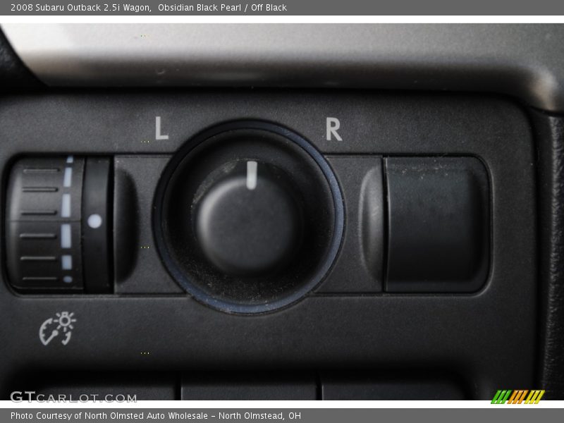 Obsidian Black Pearl / Off Black 2008 Subaru Outback 2.5i Wagon
