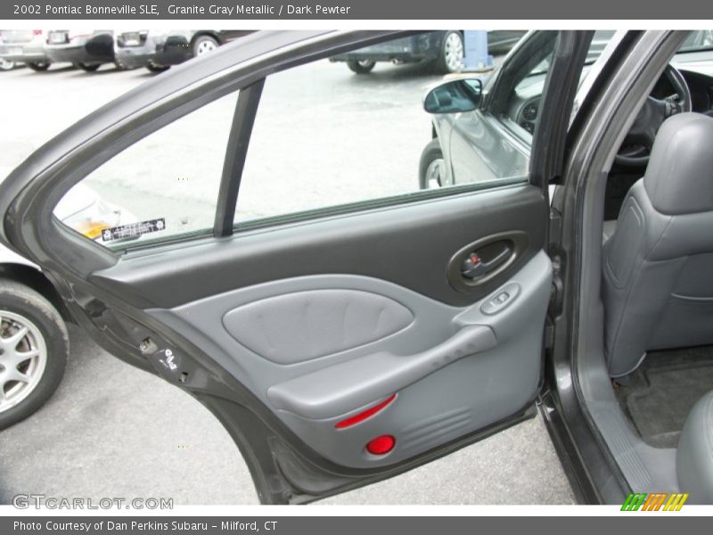 Door Panel of 2002 Bonneville SLE