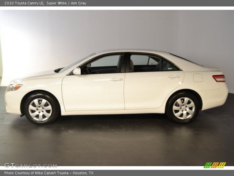 Super White / Ash Gray 2010 Toyota Camry LE