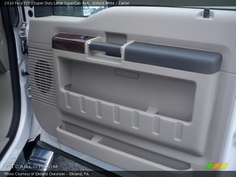 Oxford White / Camel 2010 Ford F250 Super Duty Lariat SuperCab 4x4