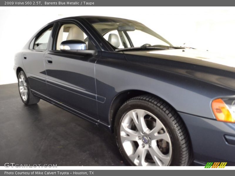 Barents Blue Metallic / Taupe 2009 Volvo S60 2.5T