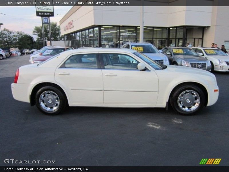 Cool Vanilla / Dark Slate Gray/Light Graystone 2005 Chrysler 300 Touring
