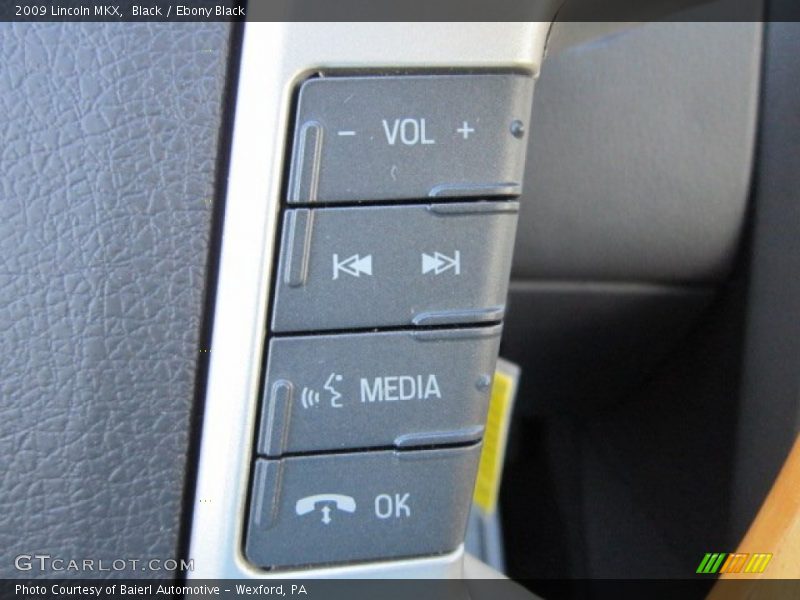 Black / Ebony Black 2009 Lincoln MKX