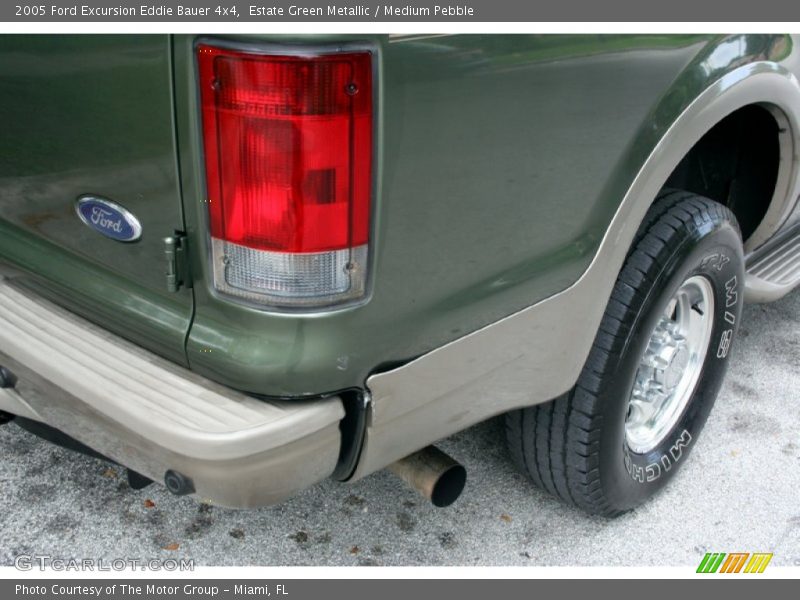 Estate Green Metallic / Medium Pebble 2005 Ford Excursion Eddie Bauer 4x4