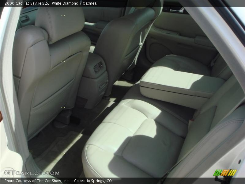 White Diamond / Oatmeal 2000 Cadillac Seville SLS