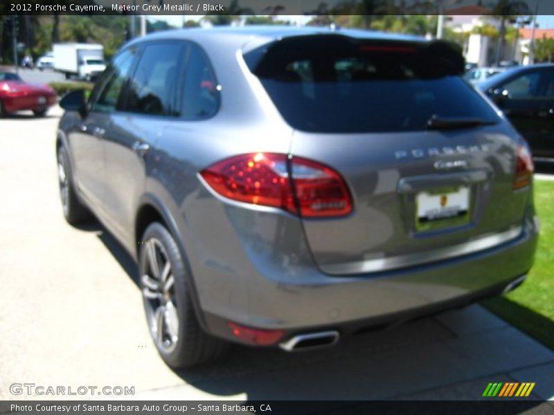Meteor Grey Metallic / Black 2012 Porsche Cayenne