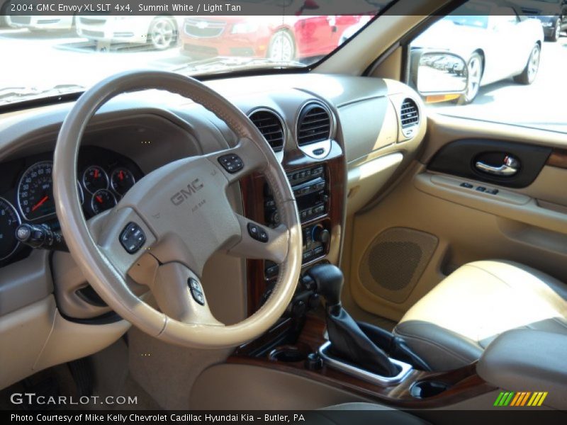 Summit White / Light Tan 2004 GMC Envoy XL SLT 4x4
