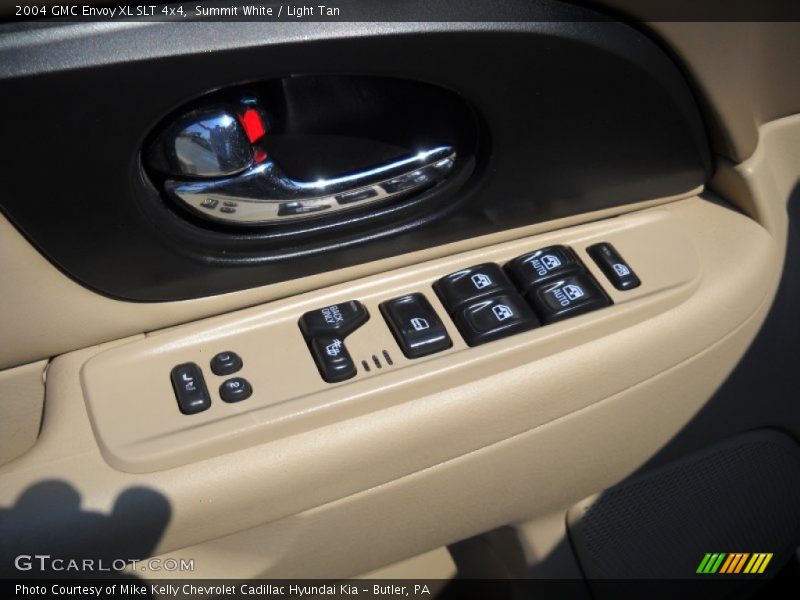 Summit White / Light Tan 2004 GMC Envoy XL SLT 4x4