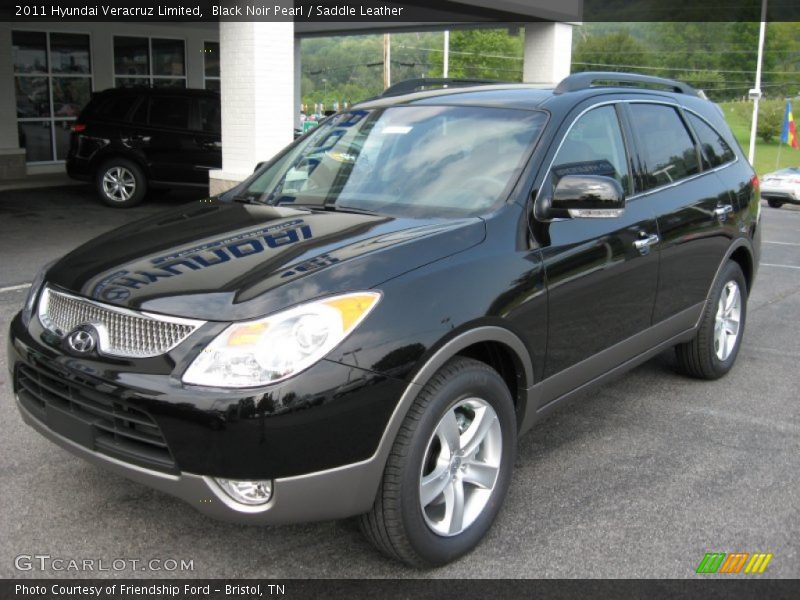 Black Noir Pearl / Saddle Leather 2011 Hyundai Veracruz Limited