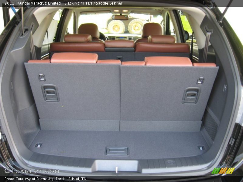 Black Noir Pearl / Saddle Leather 2011 Hyundai Veracruz Limited