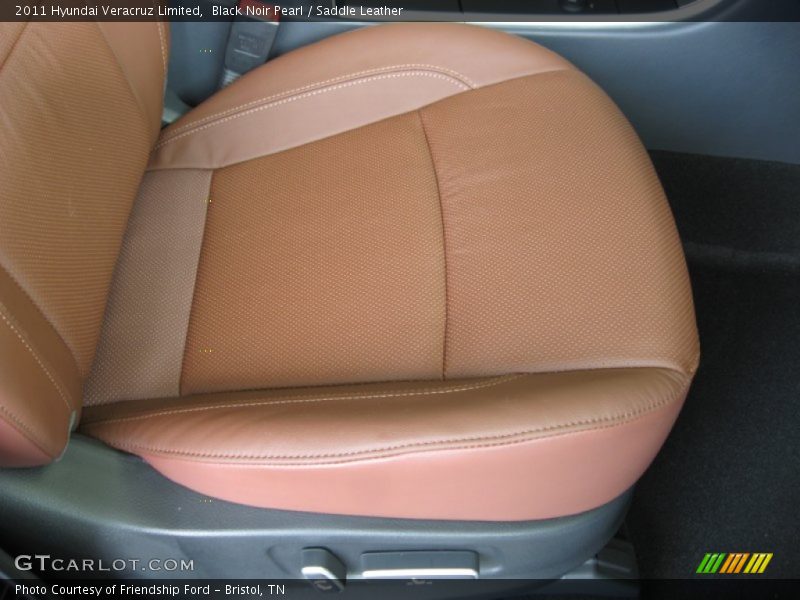 Black Noir Pearl / Saddle Leather 2011 Hyundai Veracruz Limited