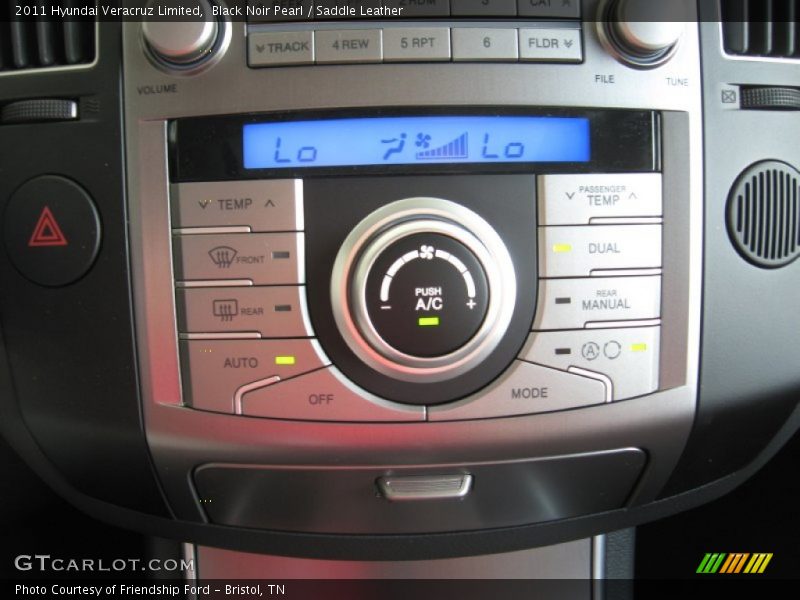 Black Noir Pearl / Saddle Leather 2011 Hyundai Veracruz Limited