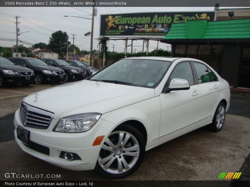 Arctic White / Almond/Mocha 2009 Mercedes-Benz C 300 4Matic