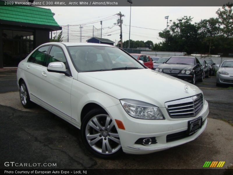 Arctic White / Almond/Mocha 2009 Mercedes-Benz C 300 4Matic