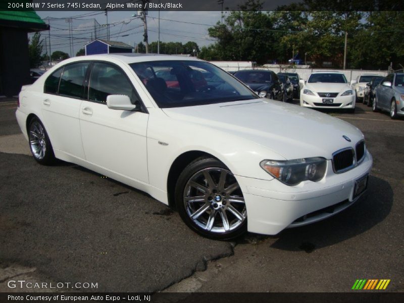 Front 3/4 View of 2004 7 Series 745i Sedan