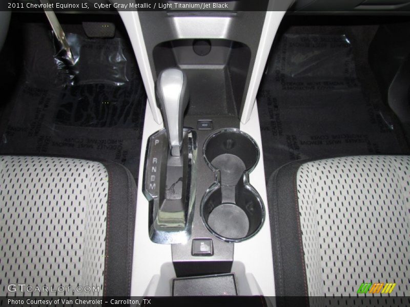 Cyber Gray Metallic / Light Titanium/Jet Black 2011 Chevrolet Equinox LS