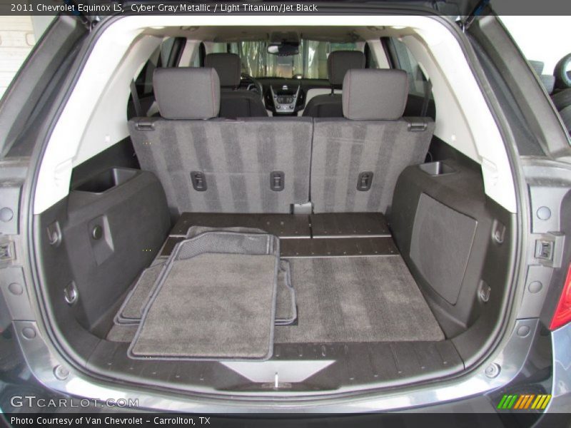 Cyber Gray Metallic / Light Titanium/Jet Black 2011 Chevrolet Equinox LS