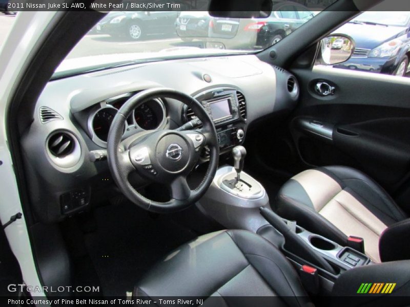 White Pearl / Black/Silver Trim 2011 Nissan Juke SL AWD