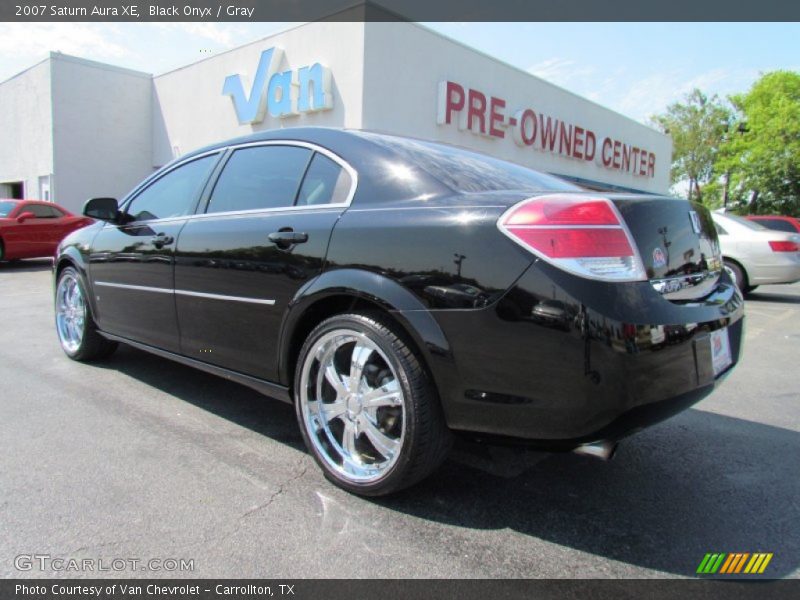 Black Onyx / Gray 2007 Saturn Aura XE