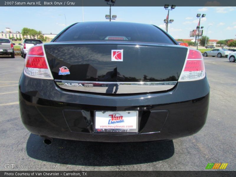 Black Onyx / Gray 2007 Saturn Aura XE