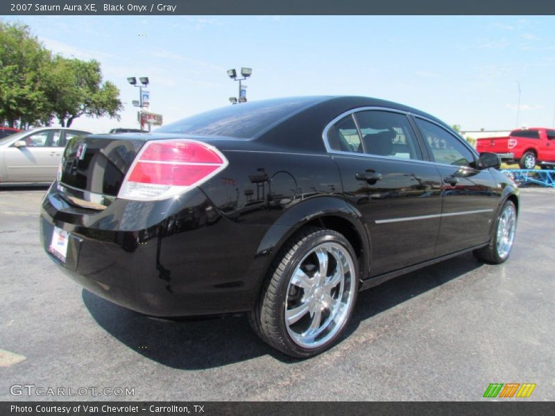 Black Onyx / Gray 2007 Saturn Aura XE