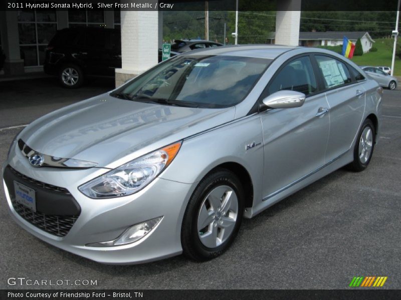 Front 3/4 View of 2011 Sonata Hybrid