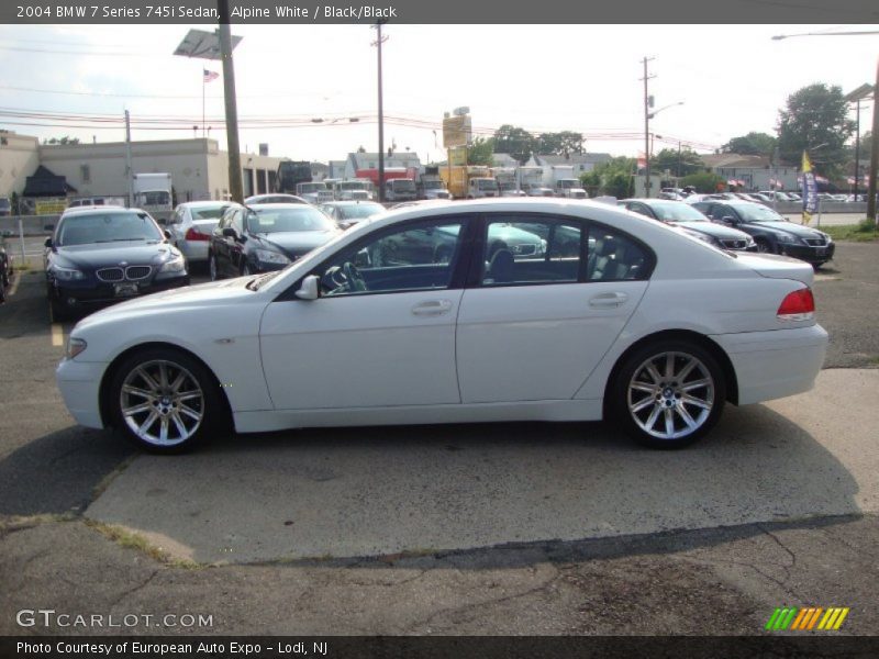 Alpine White / Black/Black 2004 BMW 7 Series 745i Sedan