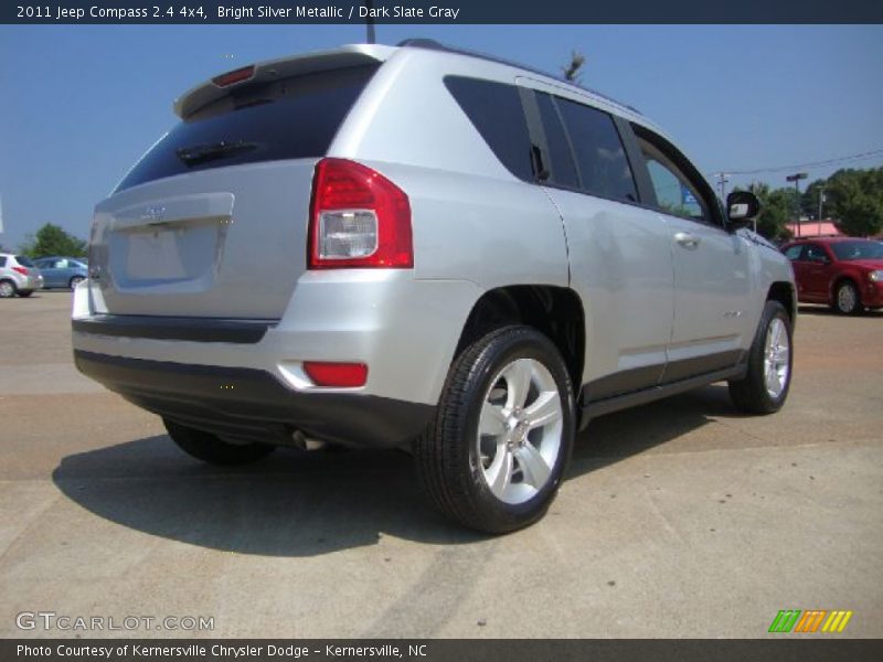 Bright Silver Metallic / Dark Slate Gray 2011 Jeep Compass 2.4 4x4