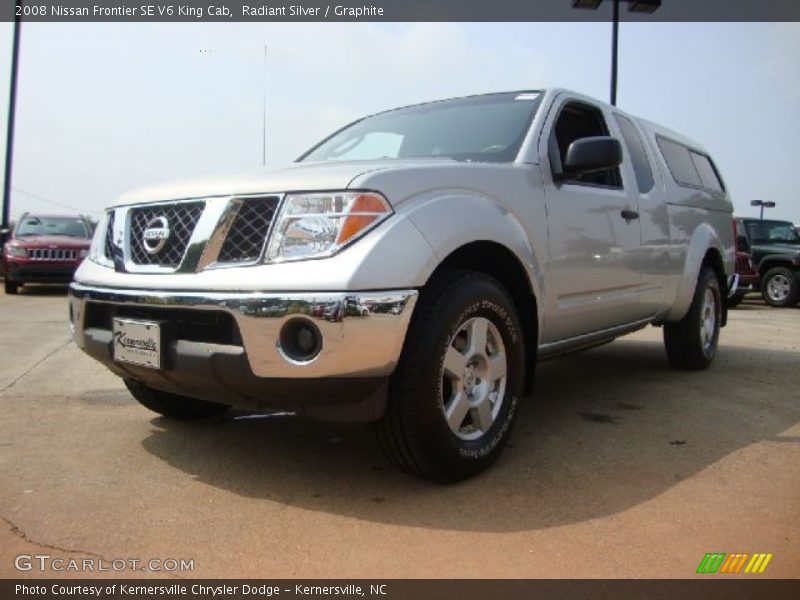 Radiant Silver / Graphite 2008 Nissan Frontier SE V6 King Cab